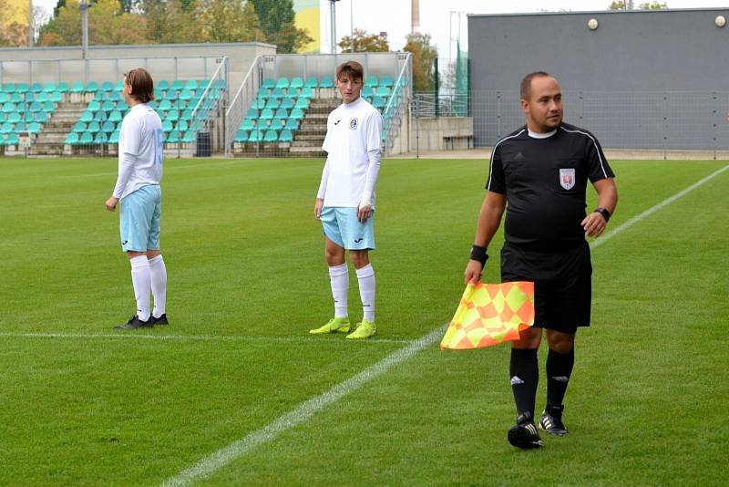 FC Chomutov (v bílém) - SK Štětí 5:5 (2:3) 5:4 pk