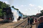 Z Lužné u Rakovníka vyjel do Chomutova historický parní vlak
