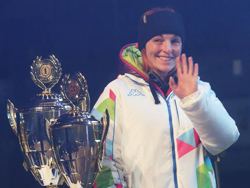 Závěrečným ceremoniálem vyvrcholily ve čtvrtek večer Zimní olympijské hry dětí a mládeže, které letos pořádal Ústecký kraj.