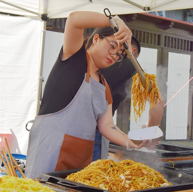 Family Food Festival do Chomutova přinesl pochoutky z různých koutů světa.
