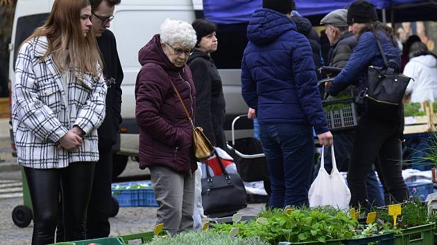 Farmářské trhy v Chomutově, sobota 15. dubna 2023.