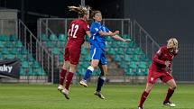 Kvalifikační utkání ve fotbale dnes odehrály v Chomutově ženy reprezentace ČR proti soupeři z Azerrbajdžánu. Výsledek utkání 3:0. (27.10.2020)