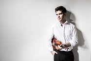 Jeden z nejlepších světových houslistů Milan Al Ashhab opět vystoupí v Chomutově.