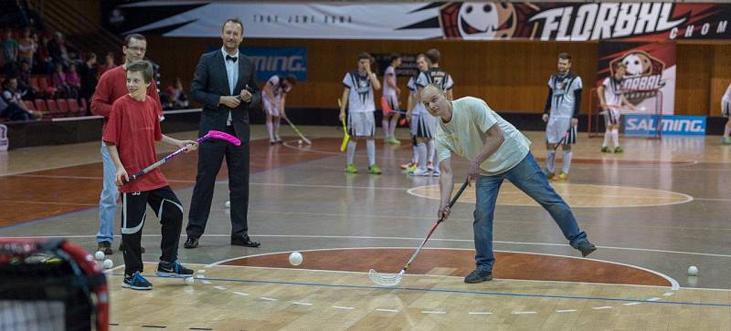 Ze zápasu Florbal Chomutov - FBC Strakonice P.A.