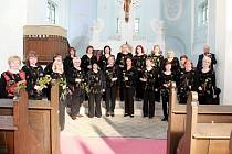 Ženský komorní sbor Jirkov vystoupí v sobotu na zámku Červený Hrádek.