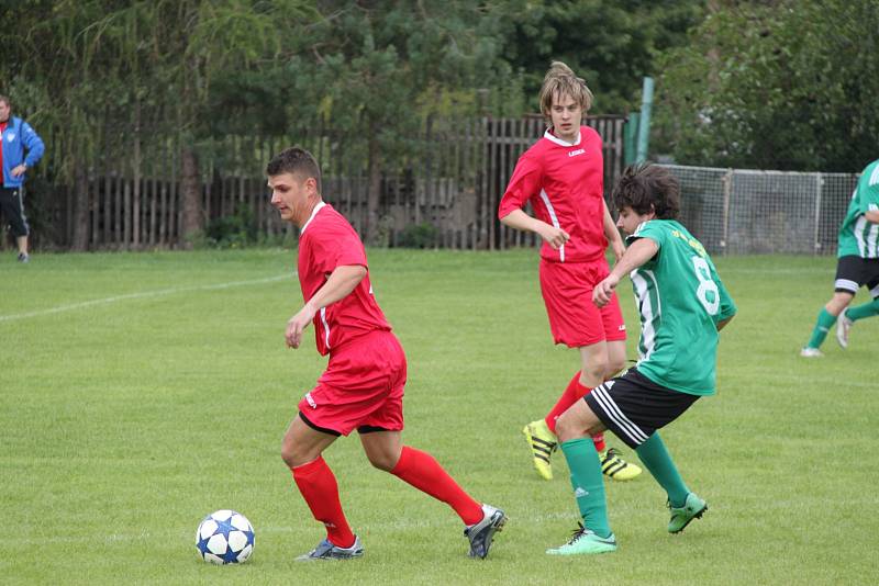 Černovice (v červeném) - Březenecká 4:5.