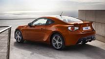 Toyota GT 86 slibuje návrat k opravdovým řidičským zážitkům.