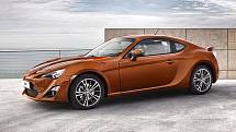 Toyota GT 86 slibuje návrat k opravdovým řidičským zážitkům.